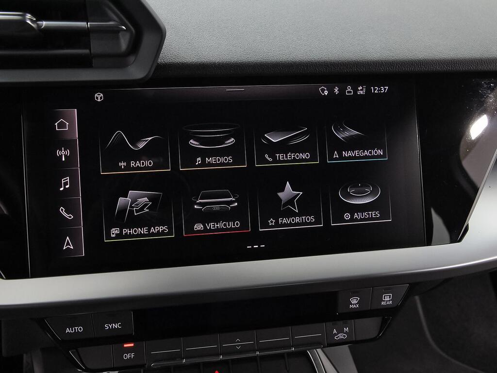 Audi A3 Sportback Advanced 30 TFSI 81kW S tronic  // 20.393 km