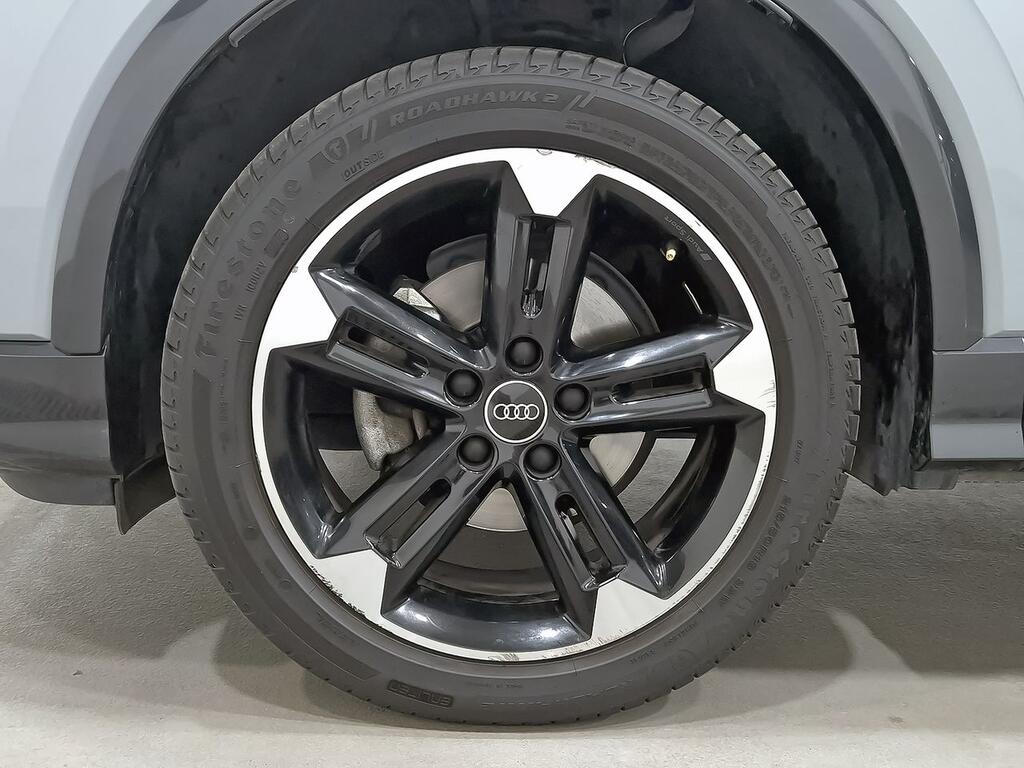 Audi Q2 Adrenalin 35 TFSI 110kW (150CV) S tronic  // 54.773 km