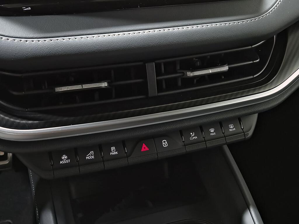 Skoda Elroq 150 kW (204 CV) 63 kWh Sportline  //  1km