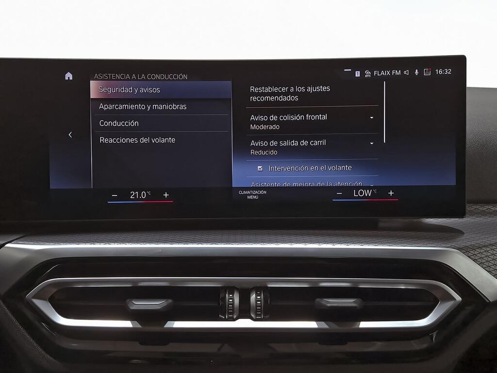 BMW Serie 3 318d Auto.Touring  //  28.329 km