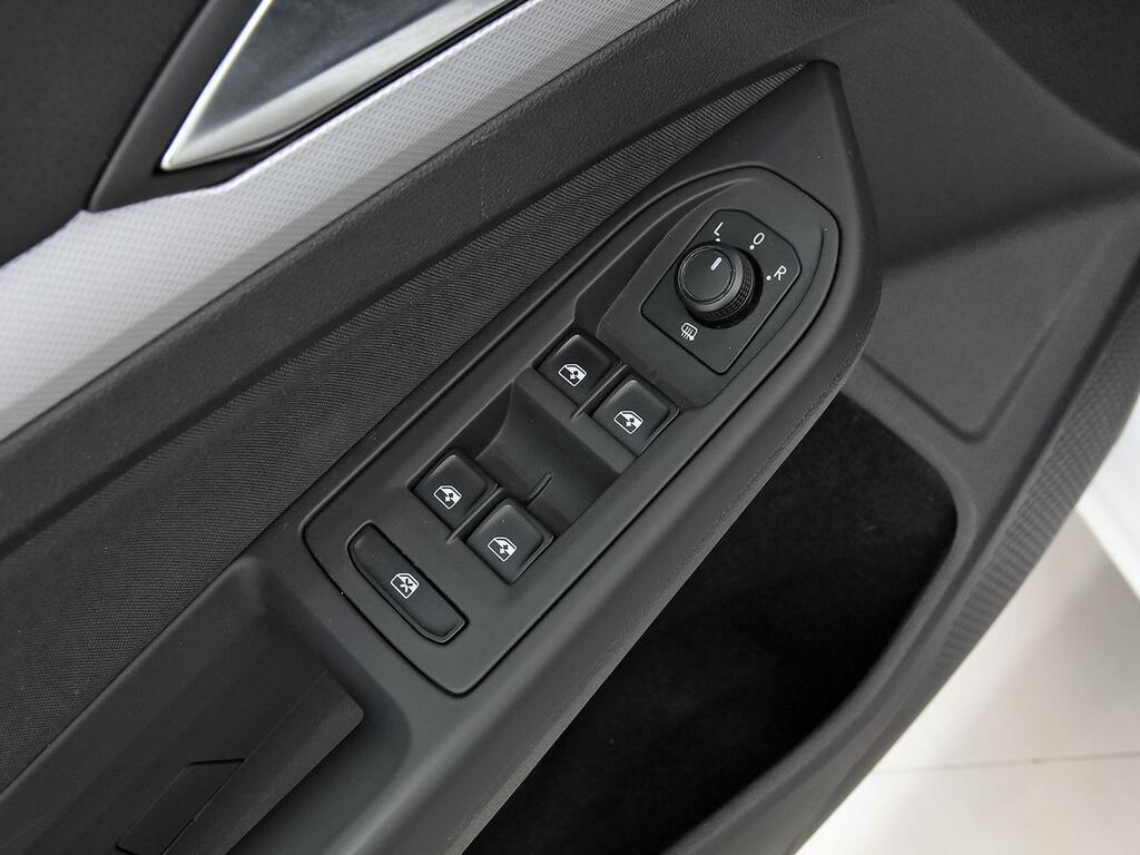 Volkswagen Golf 2.0 TDI 85kW (115CV) //  68.248 km