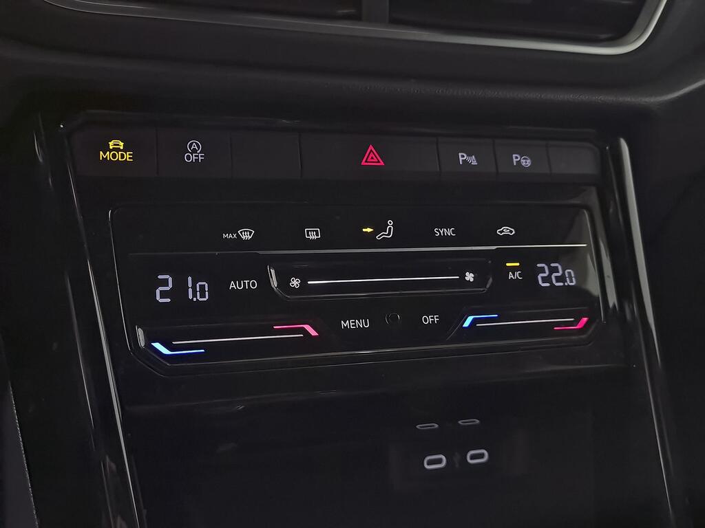 Volkswagen T-Roc R-Line 2.0 TDI 110kW (150CV) DSG // 45.567 km