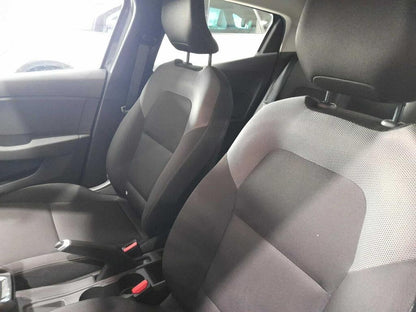 Renault Clio Business TCe 67 kW (90CV)  //  67.560 km