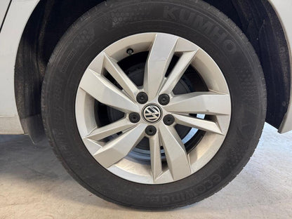 Volkswagen Polo Advance 1.0 TSI 70kW (95CV) DSG  //  40.170 km
