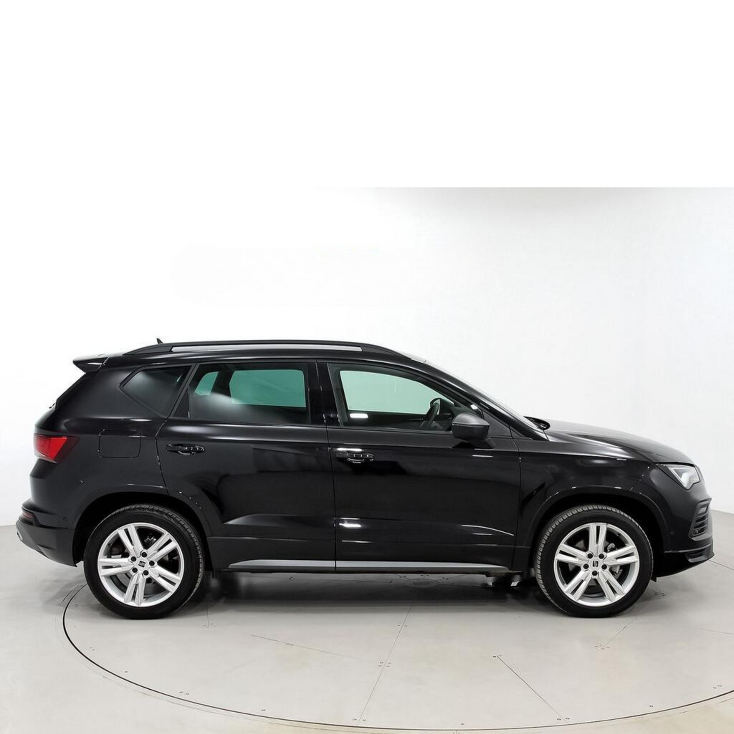 SEAT Ateca 1.5 TSI 110kW DSG FR Special Edition  //  14.041 km