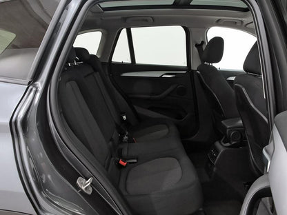 BMW X1 sDrive18i  //  71.441 km