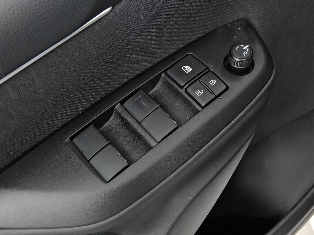 Mazda 2 1.5 85 kW (116 CV) CVT Centre-line  //6.585 km