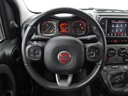 Fiat Panda City Life Hybrid 1.0 Gse 51kw (70CV)  //  50.996 km
