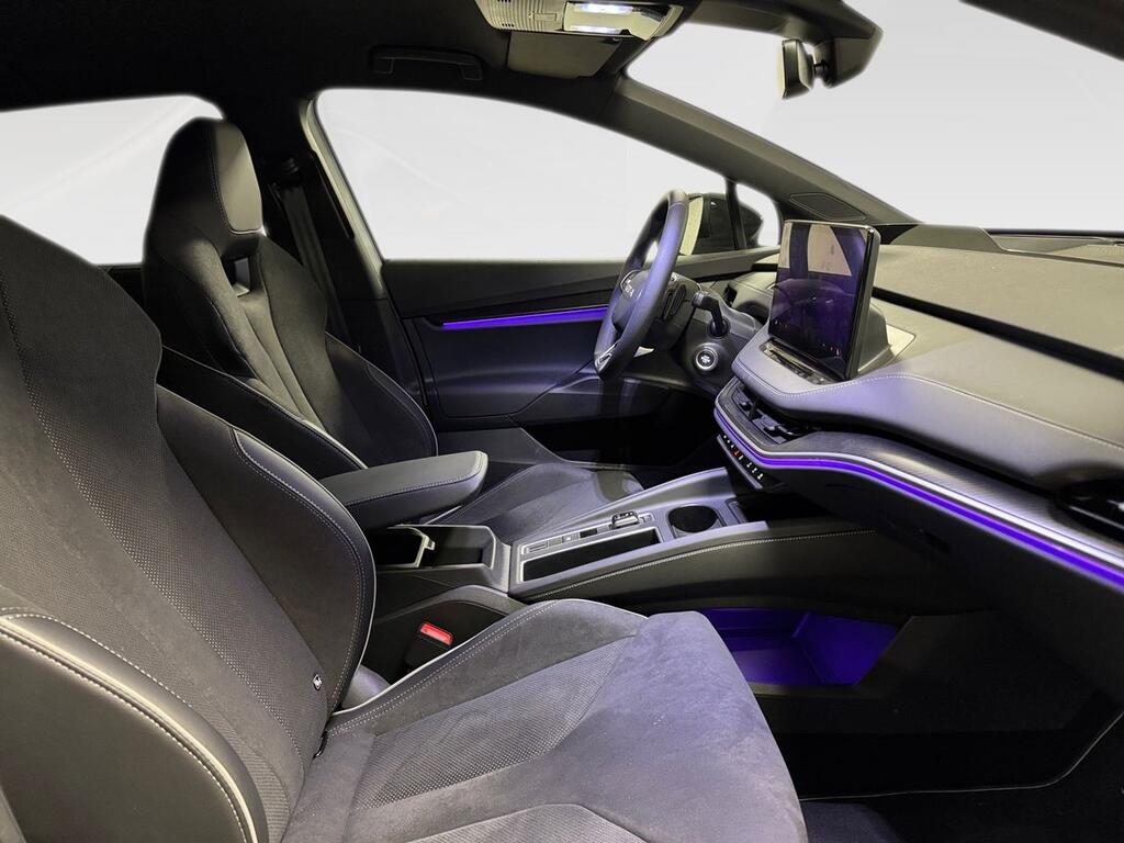 Skoda Elroq 210 kW (CV) 82 kWh (77 kwh neta) Sportline //   1.313 km