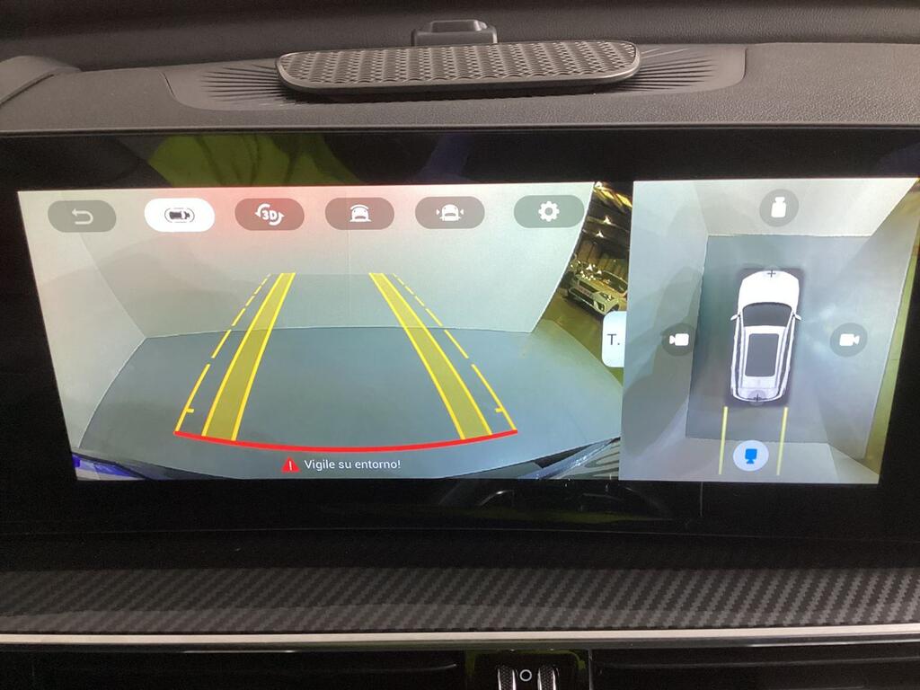 Ebro S700 1.5 TGDI PHEV Luxury E-CVT  //  1 km