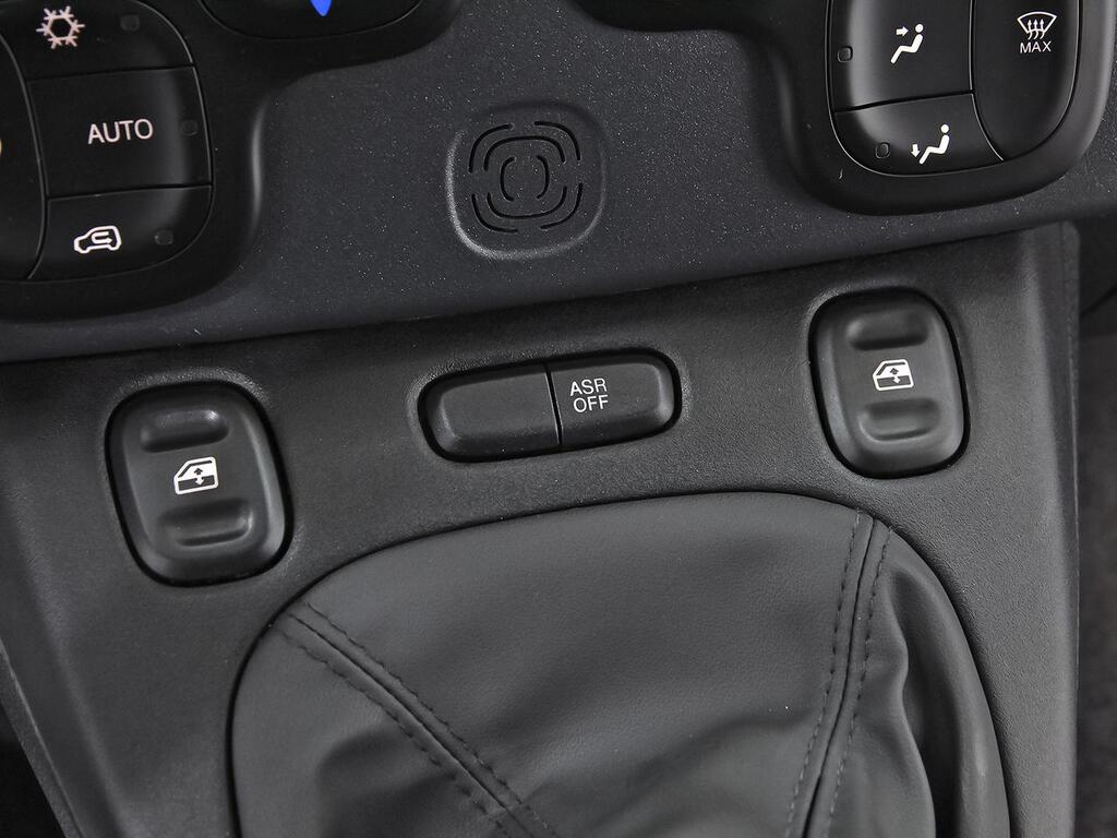 Fiat Panda City Cross 1.0 Gse 51kw (70CV)  //  57.567 km