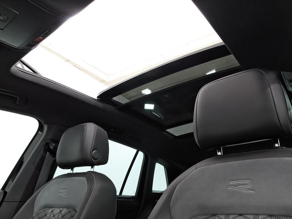 Volkswagen Tiguan R-Line 1.5 TSI 110kW (150CV) DSG // 56.395 km