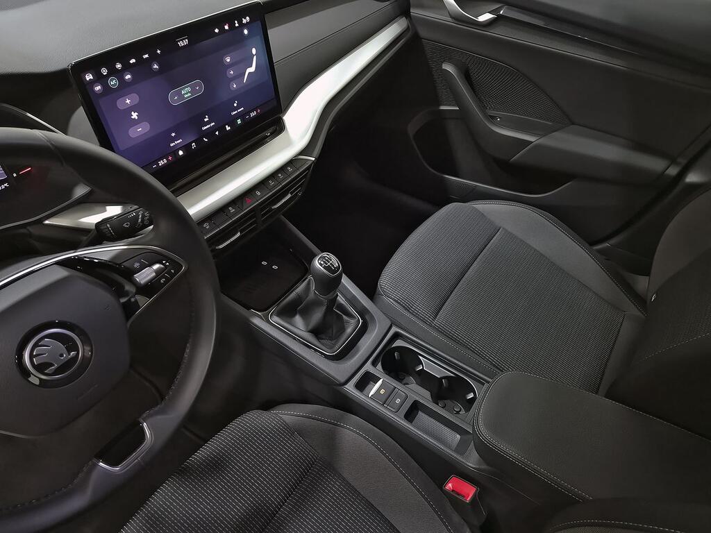 Skoda Octavia Combi 2.0 TDI 85kW (115CV) Design  //  23.704 km