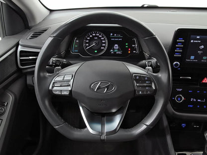 Hyundai IONIQ 1.6 GDI HEV Tecno DCT  //  78.240 km