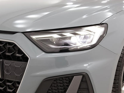 Audi A1 Sportback Adrenalin 30 TFSI 81kW S tron //  59.199 km