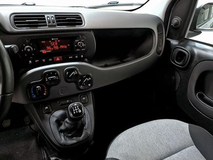 Fiat Panda 1.2 Lounge 51kW (69CV)  //  68.947 km