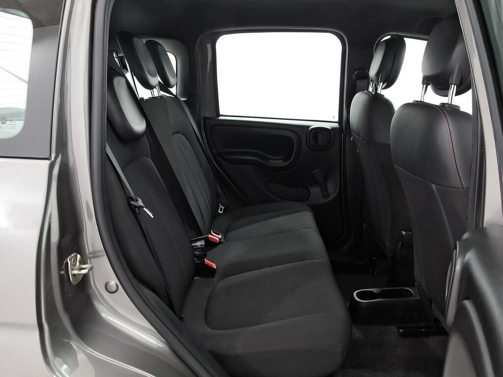 Fiat Panda Sport Hybrid 1.0 Gse 51kw (70CV)  //  64.465 km