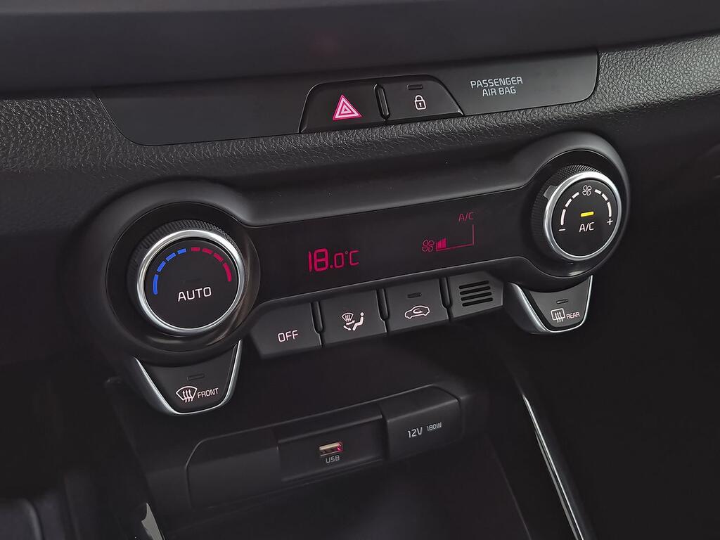 Kia Stonic 1.0 T-GDi 74kW (100CV) MHEV MT Concept  //  8.547 km