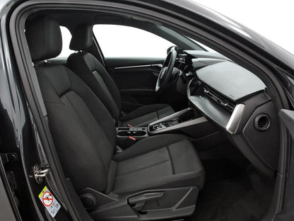 Audi A3 Sportback Advanced 30 TFSI 81kW S tronic  // 20.393 km