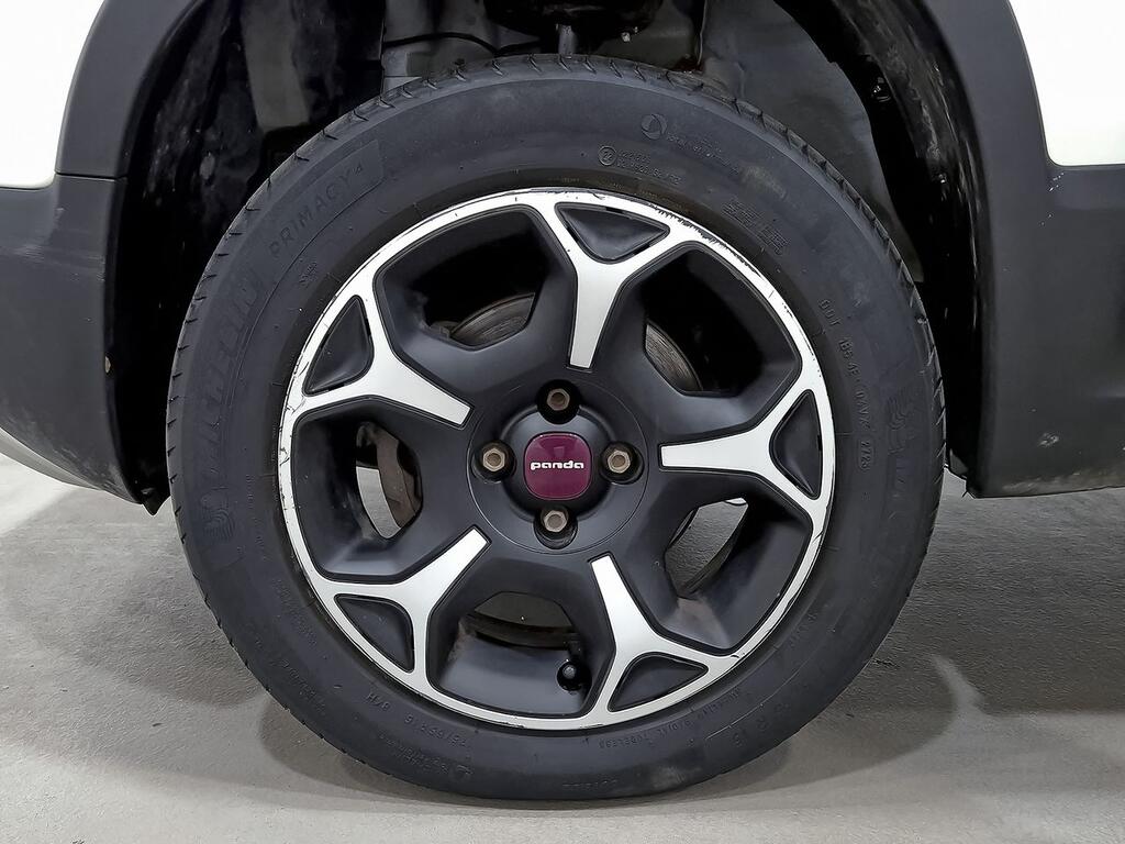 Fiat Panda Cross 0,9 63 kW (85 CV) TwinAir 4x4  //  19.632 km