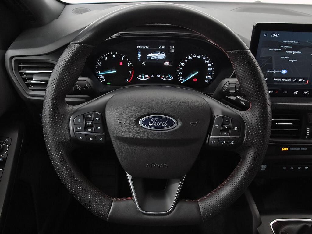 Ford Focus 1.0 Ecoboost MHEV 92kW ST-Line  //  57.257 km