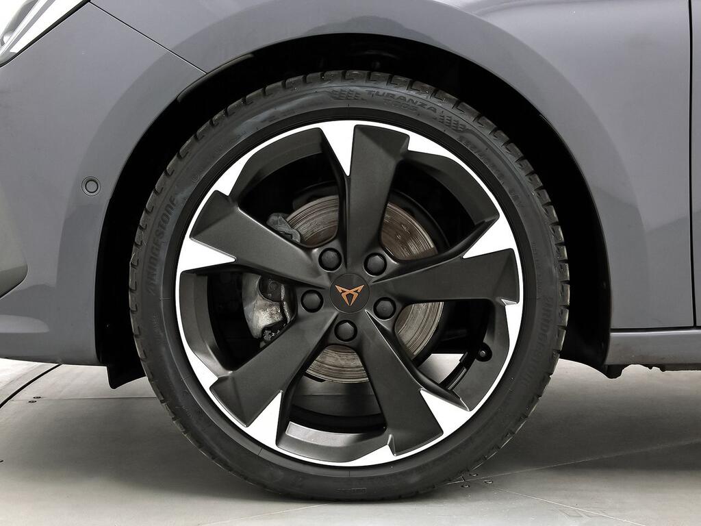 CUPRA León 1.5 eTSI 110kW (150CV) DSG  //  18.433 km