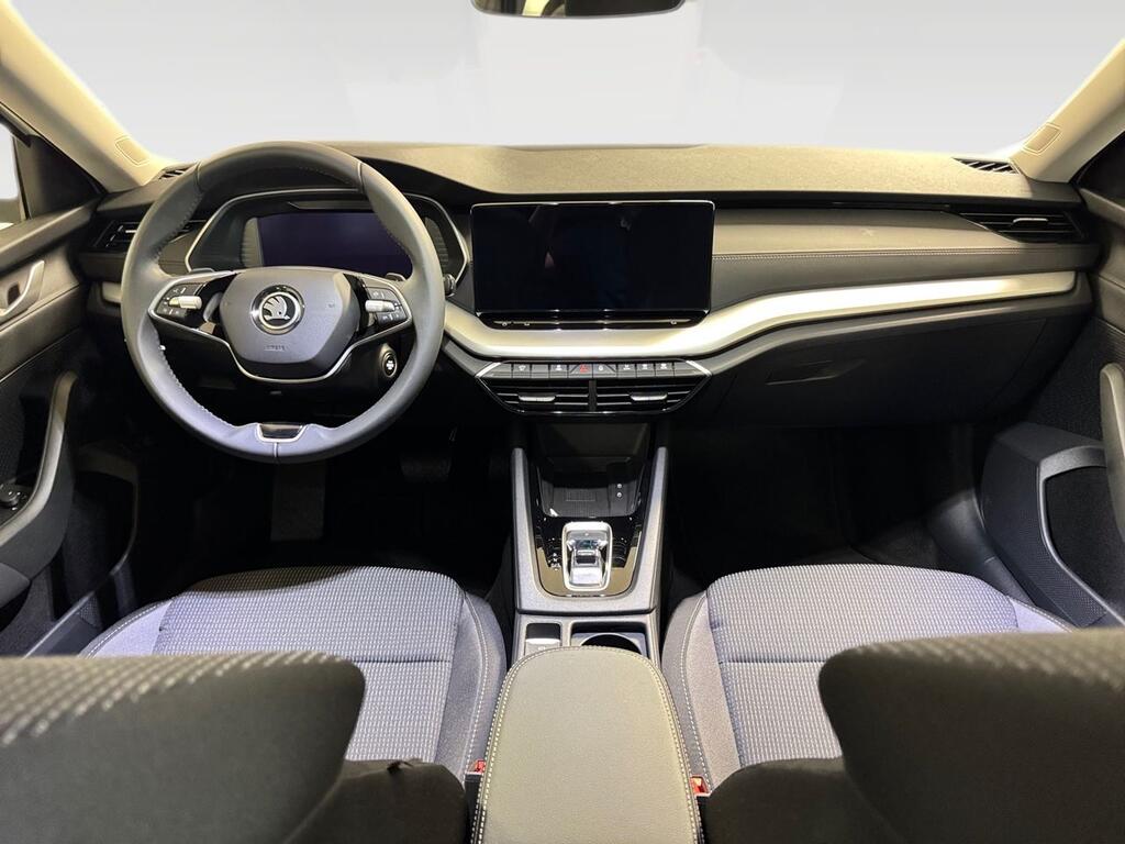 Skoda Octavia Combi 2.0 TDI 110kW(150CV) DSG Selection //  1 km