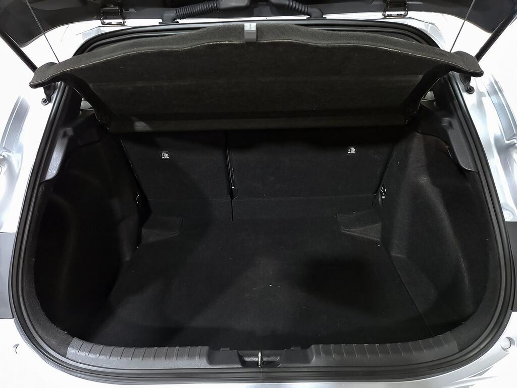 Toyota Corolla 140H Active Plus  // 48.513 km