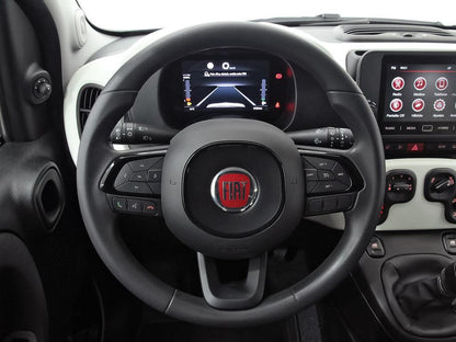 Fiat Panda Pandina 1.0 Hybrid 51kW (70cv)  //  3.750 km