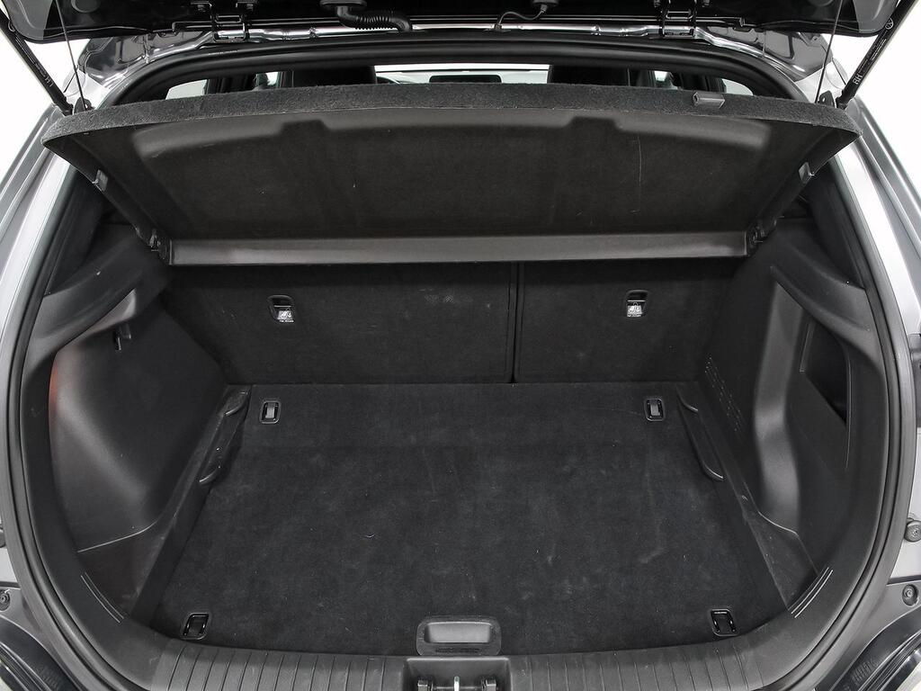 Hyundai Kona 1.0 TGDI Tecno 4X2  //  36.220 km