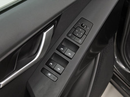 Kia Niro 1.6 GDi PHEV 104kW (141CV) Concept //    46.203 km