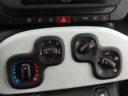 Fiat Panda Pandina 1.0 Hybrid 51kW (70cv)  //  3.750 km