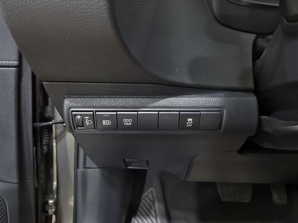 Toyota Corolla 140H Active Plus (140 cv)  //   38.106 km