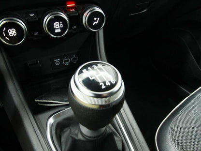 Renault Captur Zen TCe 140CV GPF Micro Híbrido 140 CV