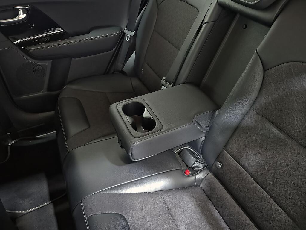 Kia Niro 1.6 GDi PHEV 104kW (141CV) Drive  //   55.803 km