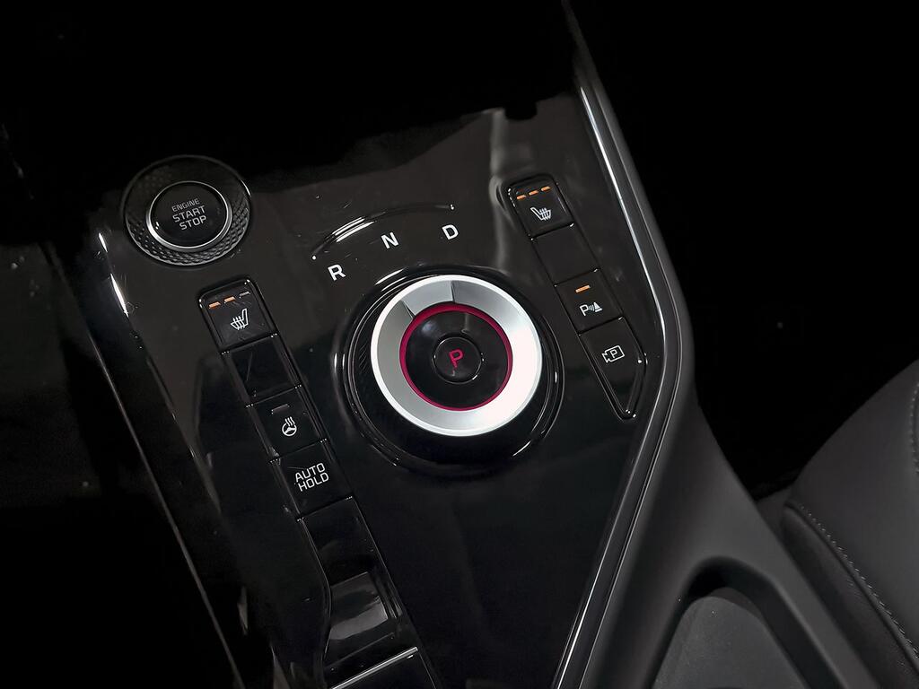 Kia Niro 1.6 GDi HEV 104kW (141CV) Emotion  //  24.500 km