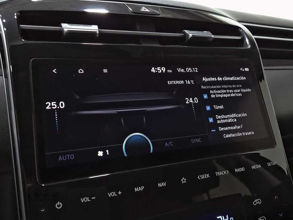 Hyundai Tucson 1.6 CRDI 100kW (136CV) 48V Tecno DCT 2C  //  70.992 km