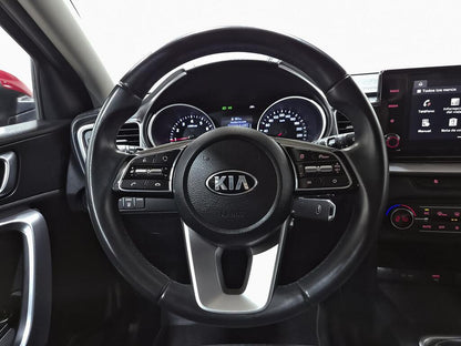 Kia XCeed 1.0 T-GDi Drive 88kW (120CV)  //  41.800 km