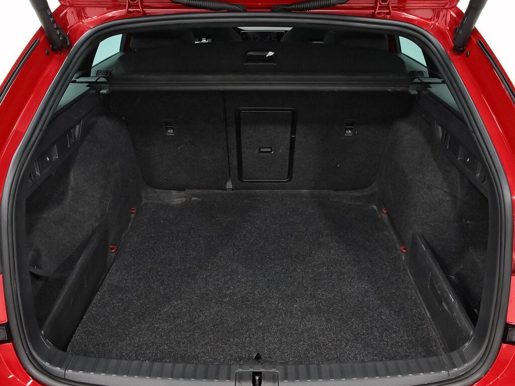 Skoda Octavia Combi 2.0 TSI 180kW (245CV) DSG RS  //  19.459 km
