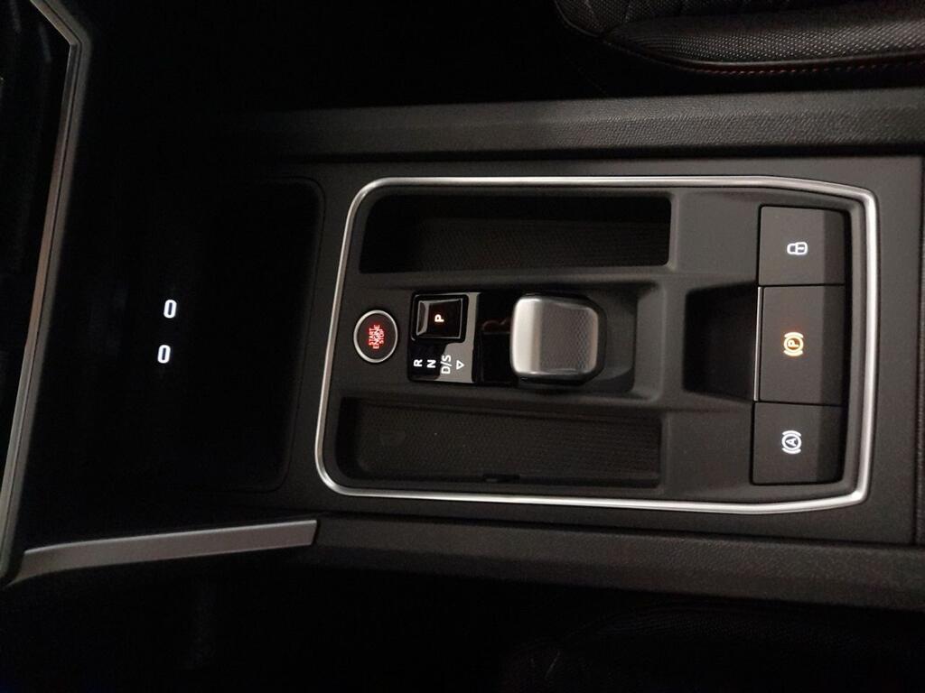 SEAT Leon 1.5 TSI e-Hybrid 150kW DSG-6 FR XM  //  2.950 km