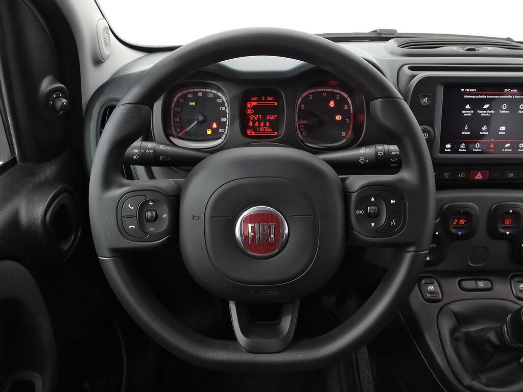 Fiat - Panda  70 cv 1.0 HEV 51kw+Pack Tech+Pack Style //  10.940 km