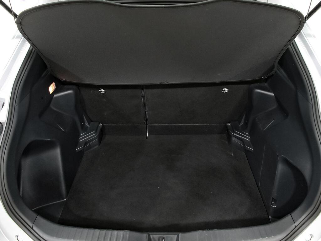 Toyota Yaris Cross 1.5 120H Active Tech  //  34.205 km
