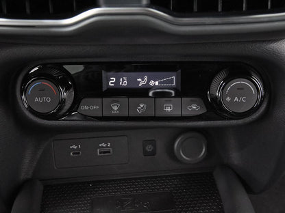 Nissan Juke DIG-T 84 kW (114 CV) 6M/T N-Connecta 114 CV