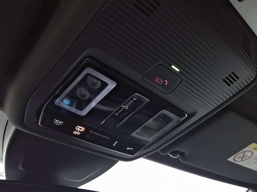 Volkswagen Golf R-Line 1.5 eTSI 110kW (150CV) DSG  //  52.474 km