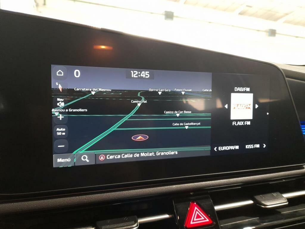 Kia Niro 1.6 GDi HEV (129CV) 95kW  Drive  //  1 km