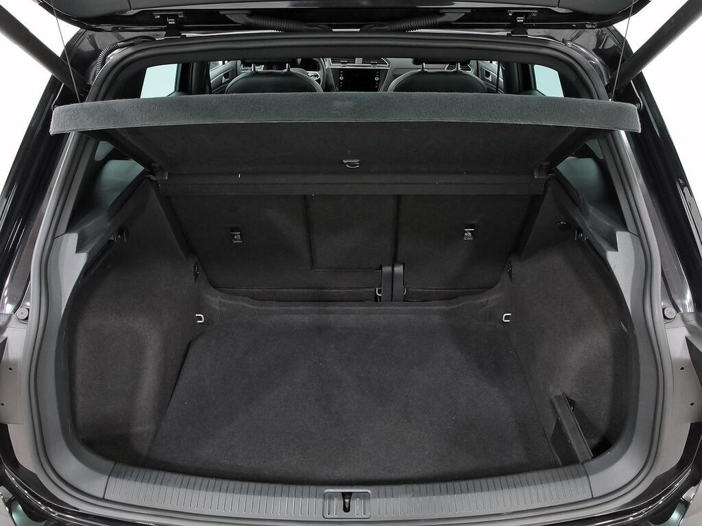 Volkswagen Tiguan R-Line 1.5 TSI 110kW (150CV) DSG // 56.395 km