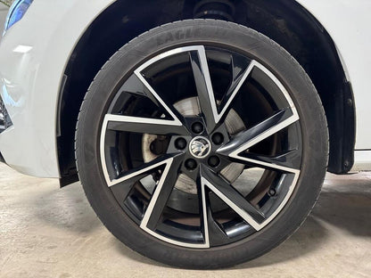 Skoda Kamiq 1.5 TSI 110kW (150CV) Montecarlo  //  26.646 km