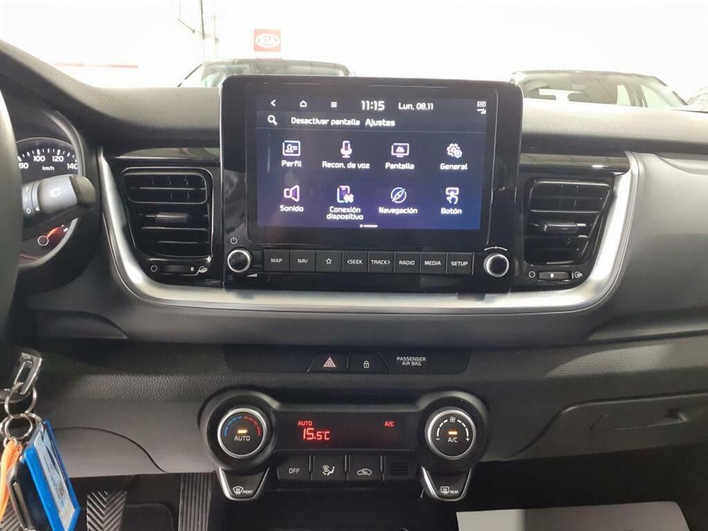 Kia Stonic 1.0 T-GDi 74kW (100CV) MHEV iMT Drive  // 56.856 km