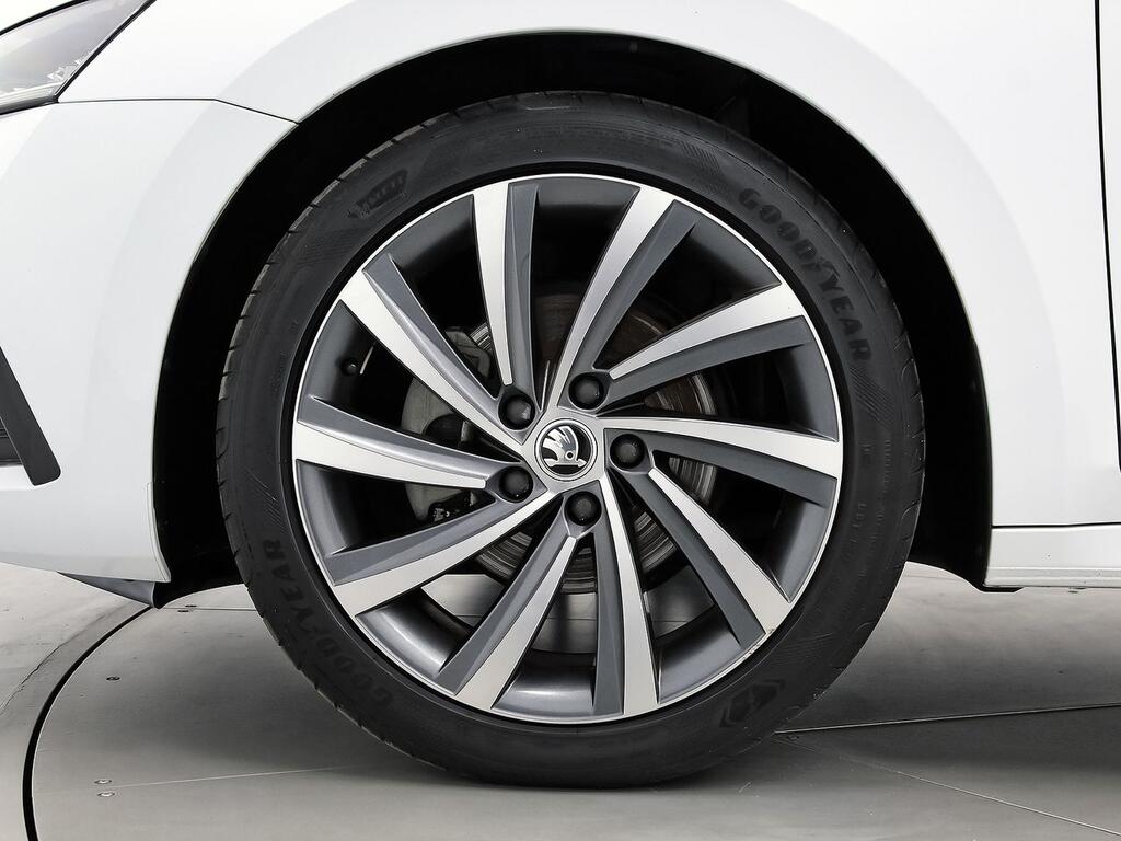 Skoda Octavia Combi 2.0 TDI 110kW DSG Ambition Plus  150CV //  72.151 km