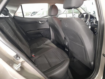 Kia Stonic 1.0 T-GDi 74kW (100CV) MHEV iMT Drive  //  37.500 km